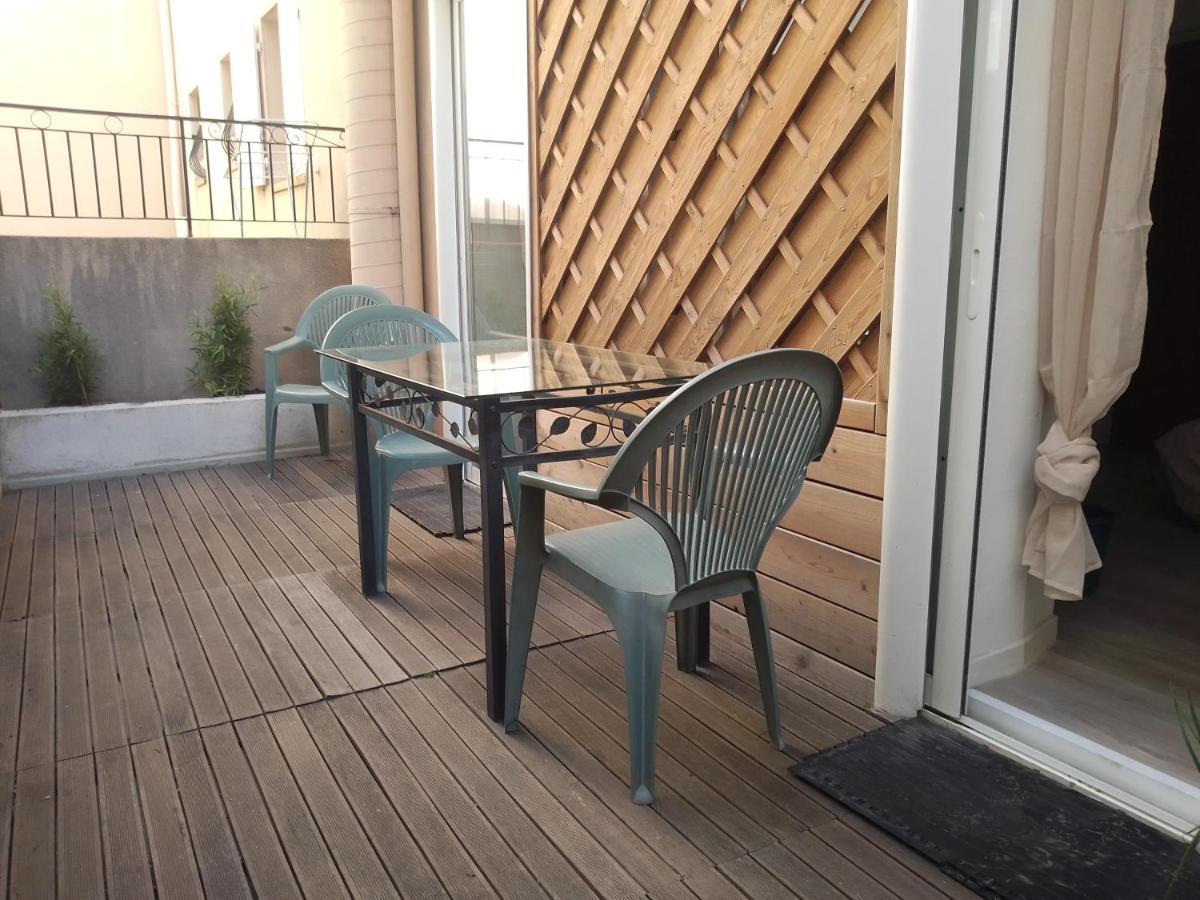 Studio Terrasse Toulon Extérieur photo